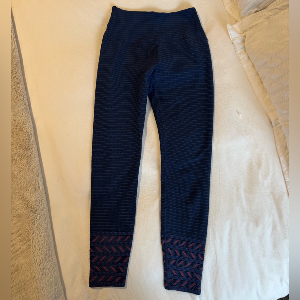 Beyond Yoga Leggings in Navy and Red